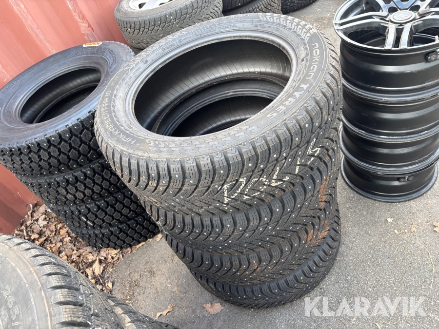 Personbilsdäck Nokian Hakkapeliitta 10 235/55 R19 - 4st
