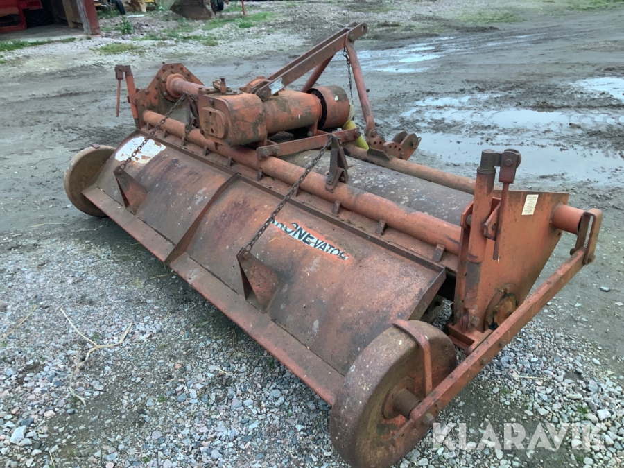 Jordfräs traktordriven Krone RF 250