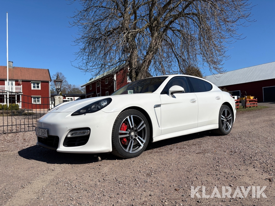 Porsche Panamera S PDK 400hk