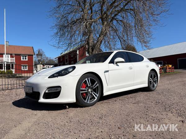 Porsche Panamera S PDK 400hk