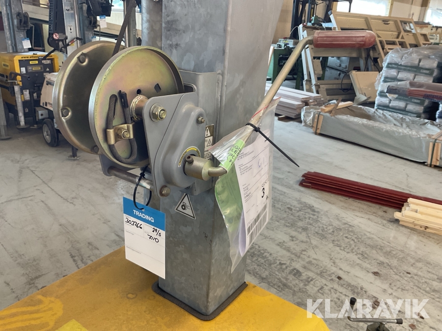 Lysmast Atlas Copco QLB 02 4x120W