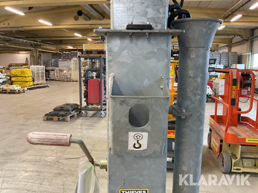 Lysmast Atlas Copco QLB 02 4x120W