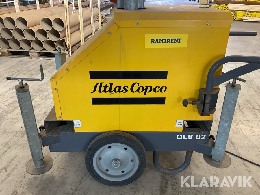 Lysmast Atlas Copco QLB 02 4x120W