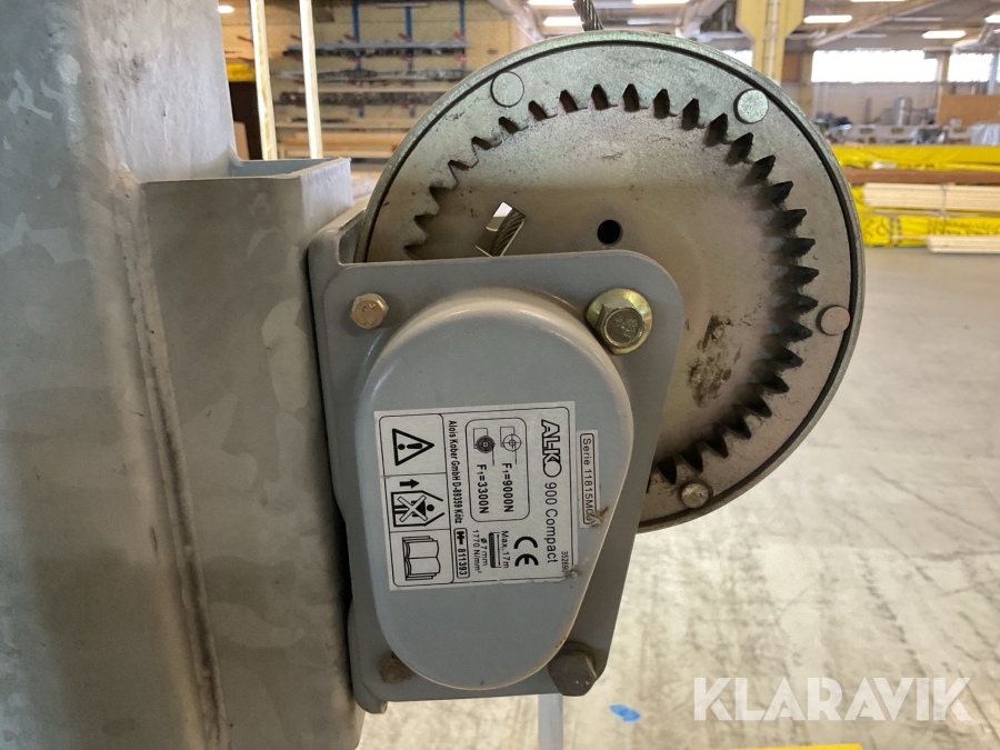 Lysmast Atlas Copco QLB 02 4x120W
