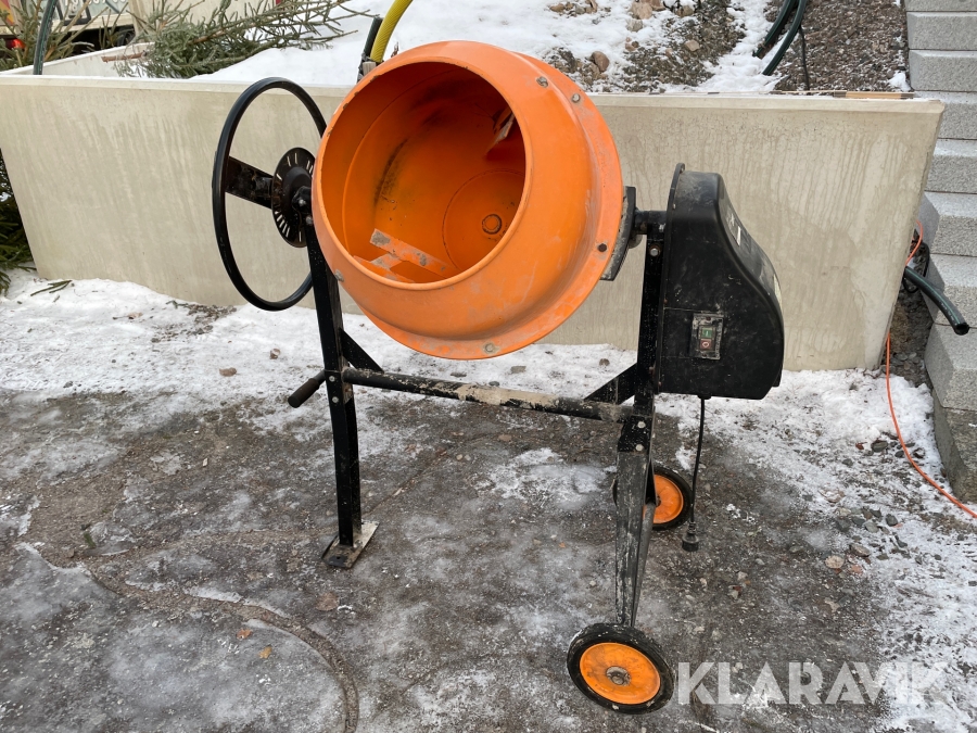 Cementblandare Biltema 125 liter