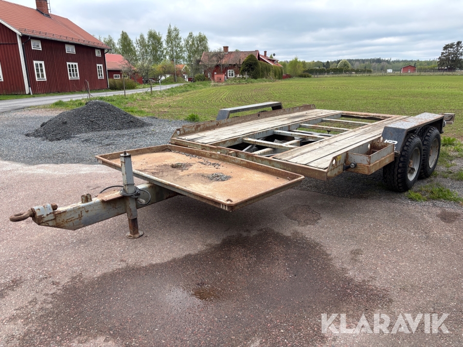 Maskinsläp