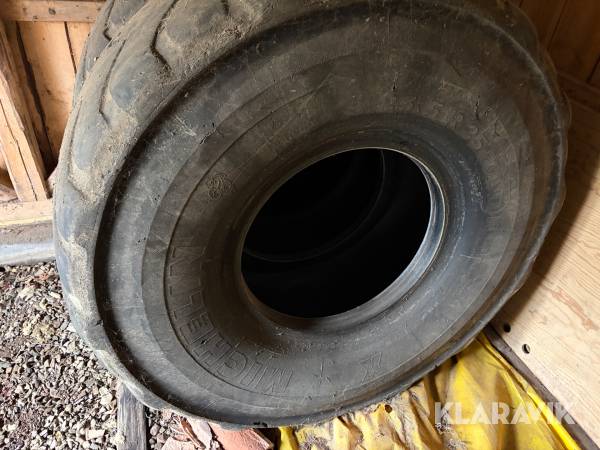 Dumperdäck 2 st Michelin 23.5 R25