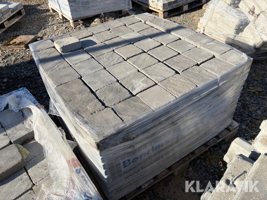 Marksten Benders Troja antik grafit 140 x 140 x 50 mm ca 10 m2 1 pall