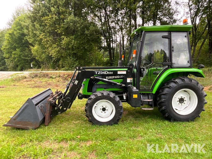 Traktor Foton Europard 504 med lastare, 4WD + redskap