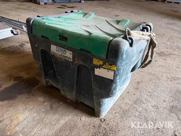 Dieseltank Titan 430 L med pump