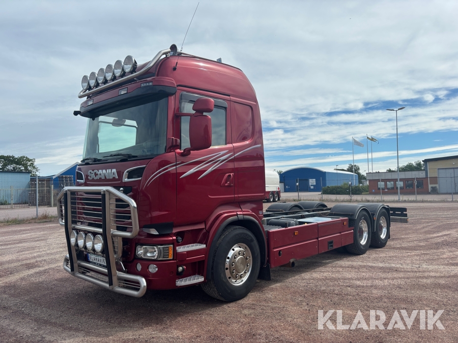 Lastbil Scania 620 ADR-chassi