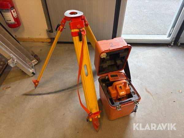 Mätverktyg Geodimeter GDM 640 S 571 202 003 med stativ