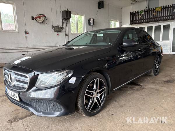 Mercedes-Benz E 220 D