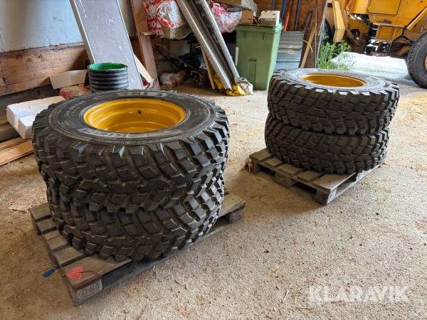 Däck med fälg Nokian 360/80R20 4st