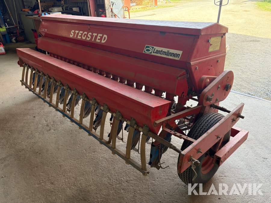 Såmaskin med frölåda Stegsted