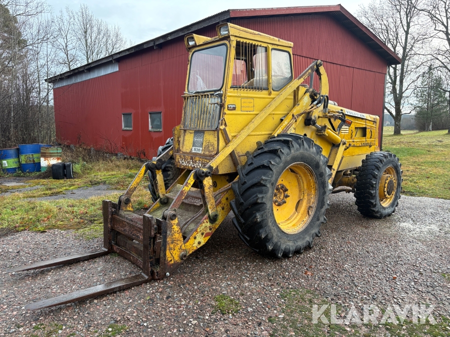 Baklastare Volvo BM LM 641 med redskap