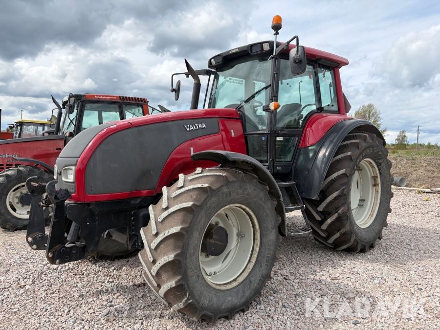 Traktor Valtra T160