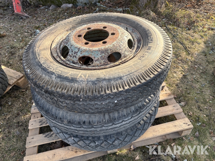 Lastbilsdäck Barum 7.50-20