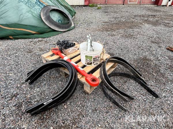 Diverse delar till strängläggare Kuhn Merge Maxx 950