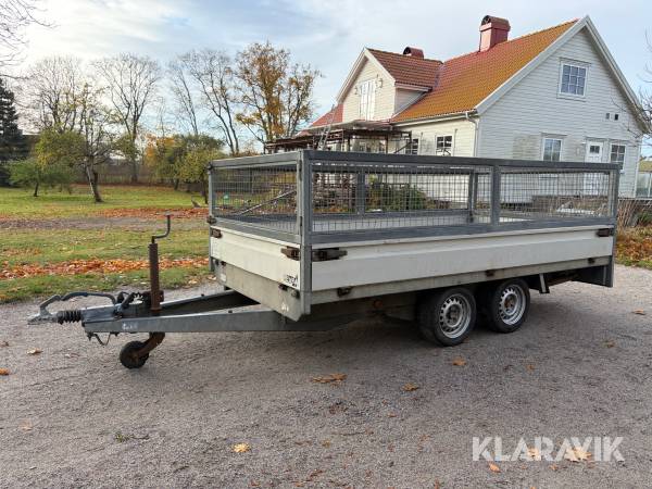 Personbilssläp Henra PL27B/SLEDGE med ramper 3500 kg