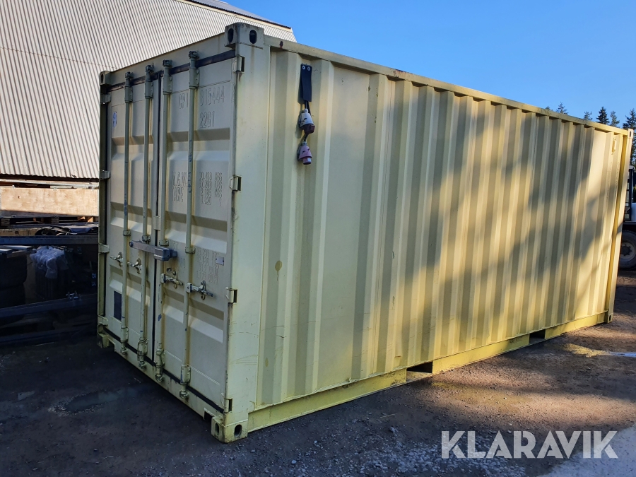 Container 20 fot isolerad med elcentral och belysning