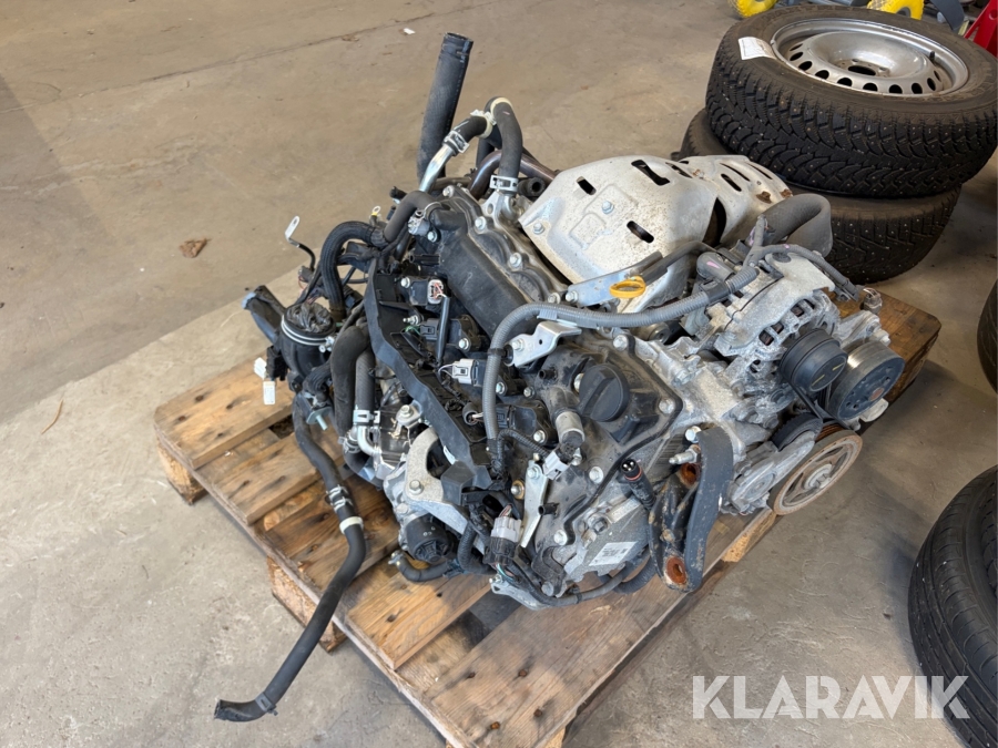 Motor till Toyota Yaris 1,5 liter