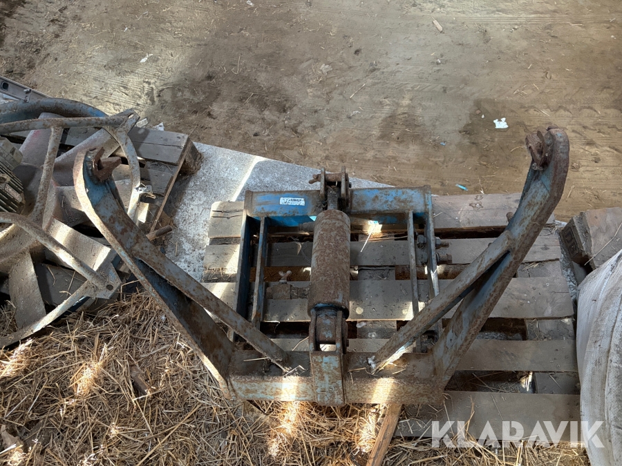 Frontlyft till traktor R-Krarup