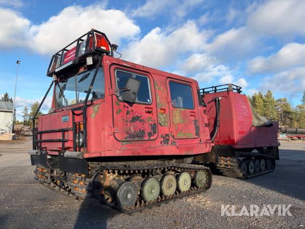 Bandvagn Hägglunds BV 206 med bakvagn