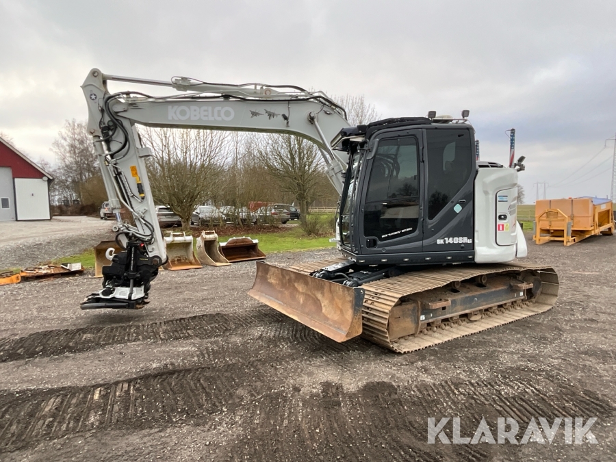 Bandgrävmaskin Kobelco SK140 SRLC-7 med tiltrotator och 4 skopor