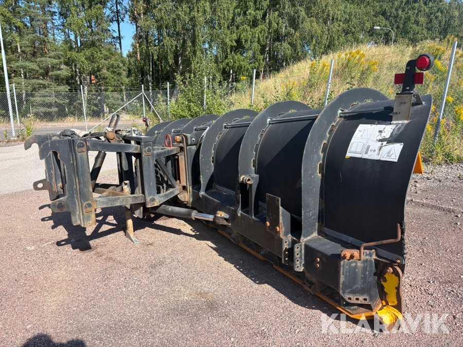 Frontplog Arctic Machine