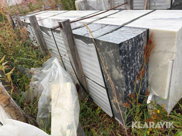 Bänkskivor i marmor Carrara ca 40 st