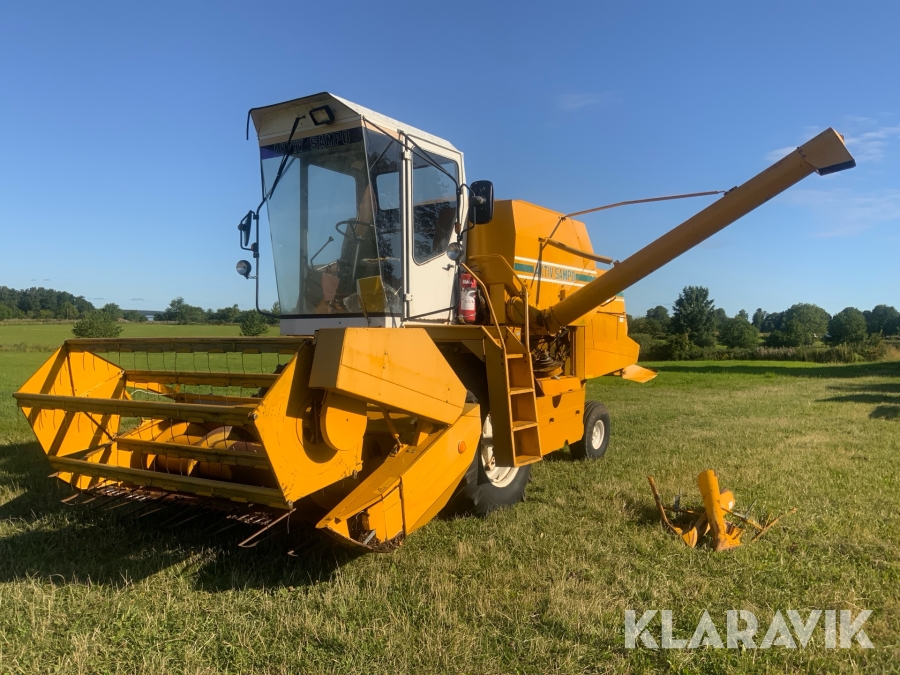 Skördetröska Aktiv Sampo 580