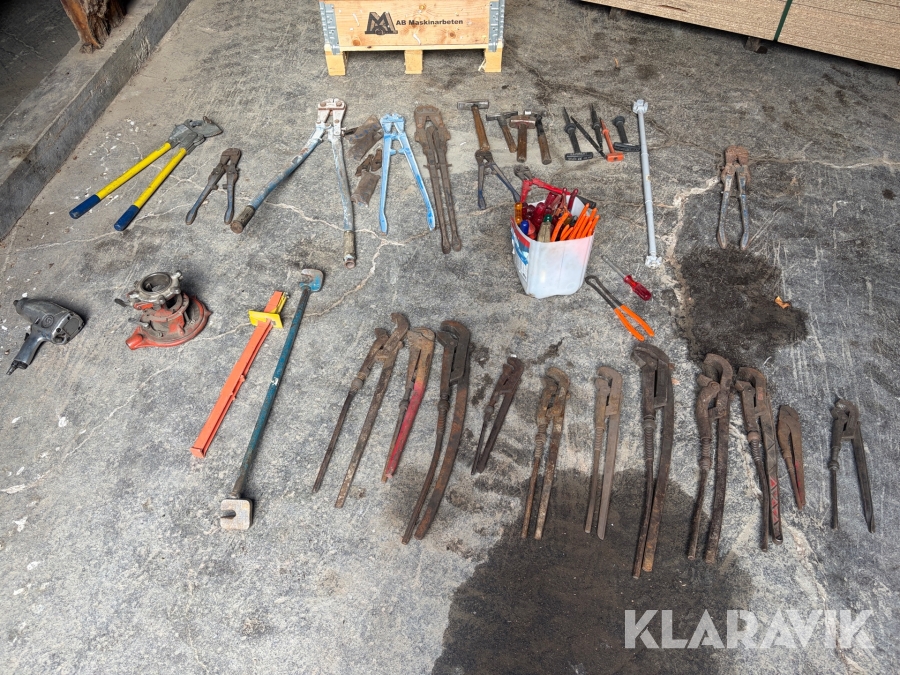 Pall med handverktyg