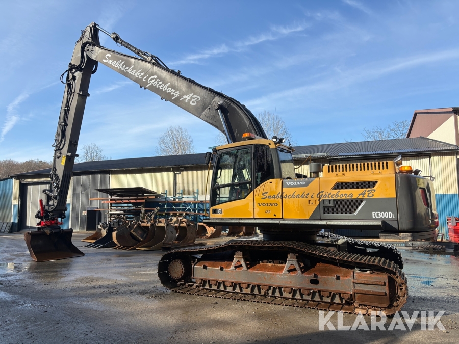 Långgrävare Volvo EC300DL