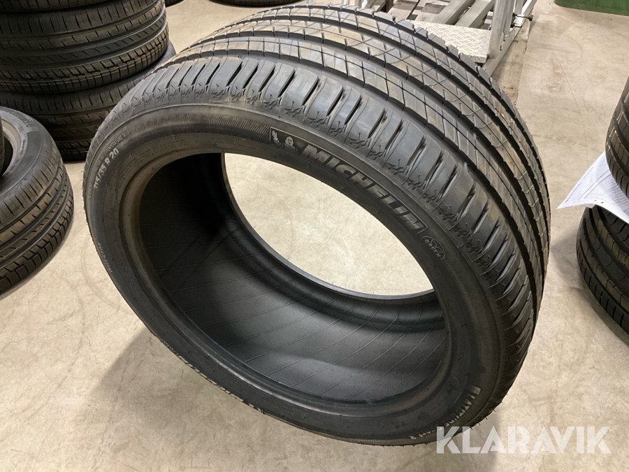 Personbilsdäck/Sommar Michelin Latitude Sport3 315/35R20 1st (nytt)