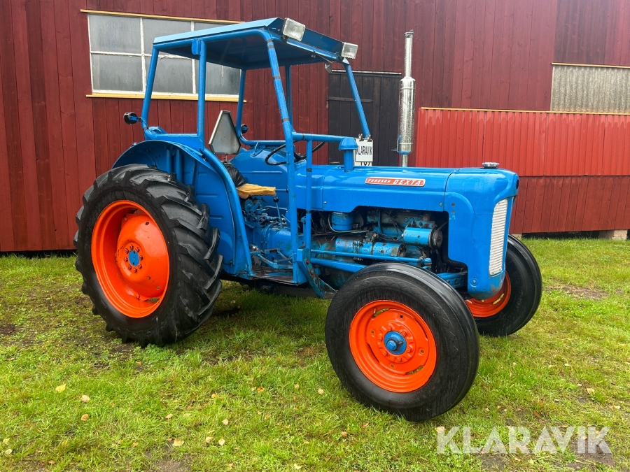 Traktor Fordson Dexta Diesel