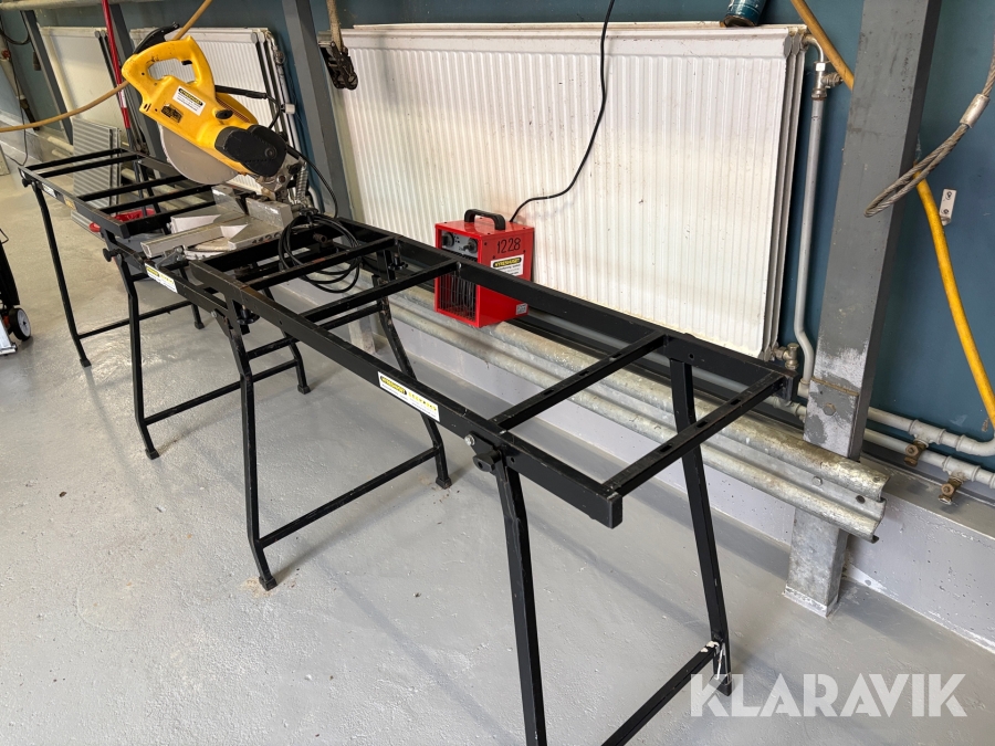 Kap & gersåg Dewalt DW700 med sågbord