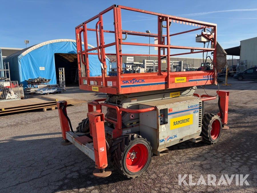 Saxlift Skyjack SJ6832RT 4x4 Diesel