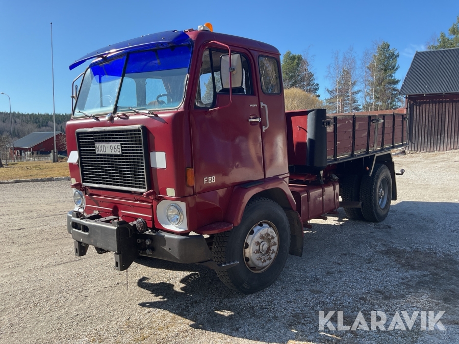 Tipplastbil Volvo F88-38 S1
