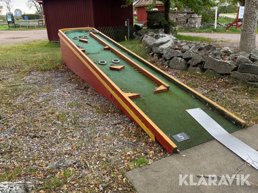 Minigolfbana 9 hål NIFO, Töreboda, Klaravik auktioner