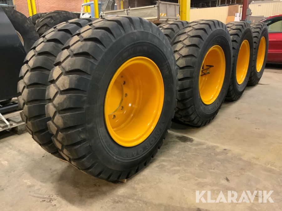 Entreprenadhjul till Volvo 160E Nokian Armor Gard 10.00-20