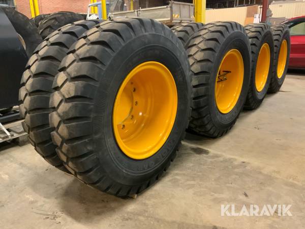 Entreprenadhjul till Volvo 160E Nokian Armor Gard 10.00-20