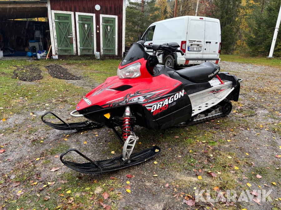 Snöskoter Polaris Dragon 800 IQ