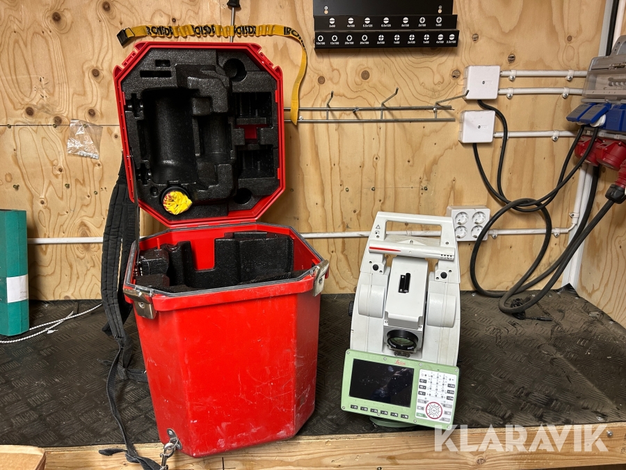 Totalstation & handdator Leica TS16 I1” R500 & CS 20