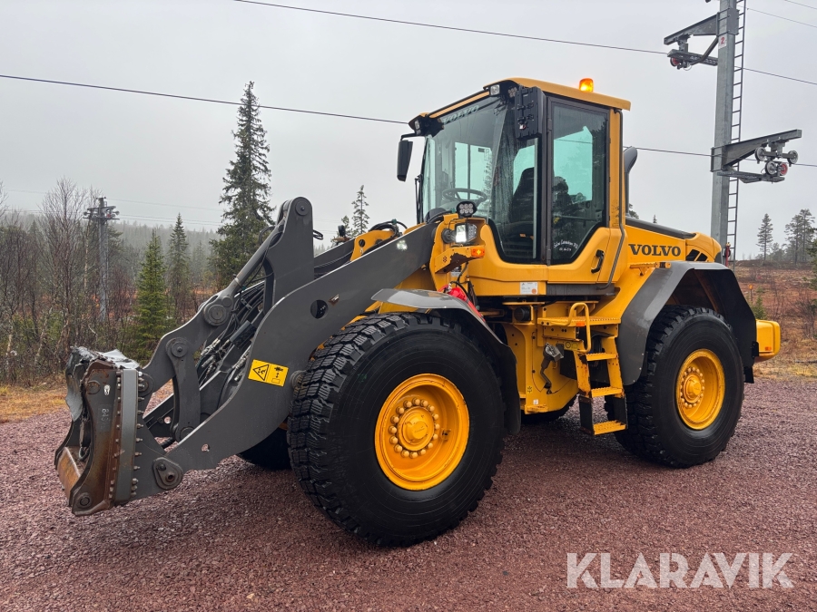 Hjullastare Volvo L70F med Skevfäste