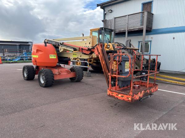 Vikbomslift JLG 450AJ serie 2