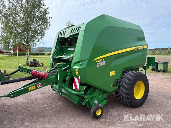 Balpress John Deere V451R