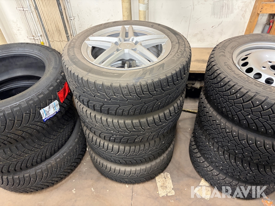 Däck och fälgar Hankook 205/60R16 4 st
