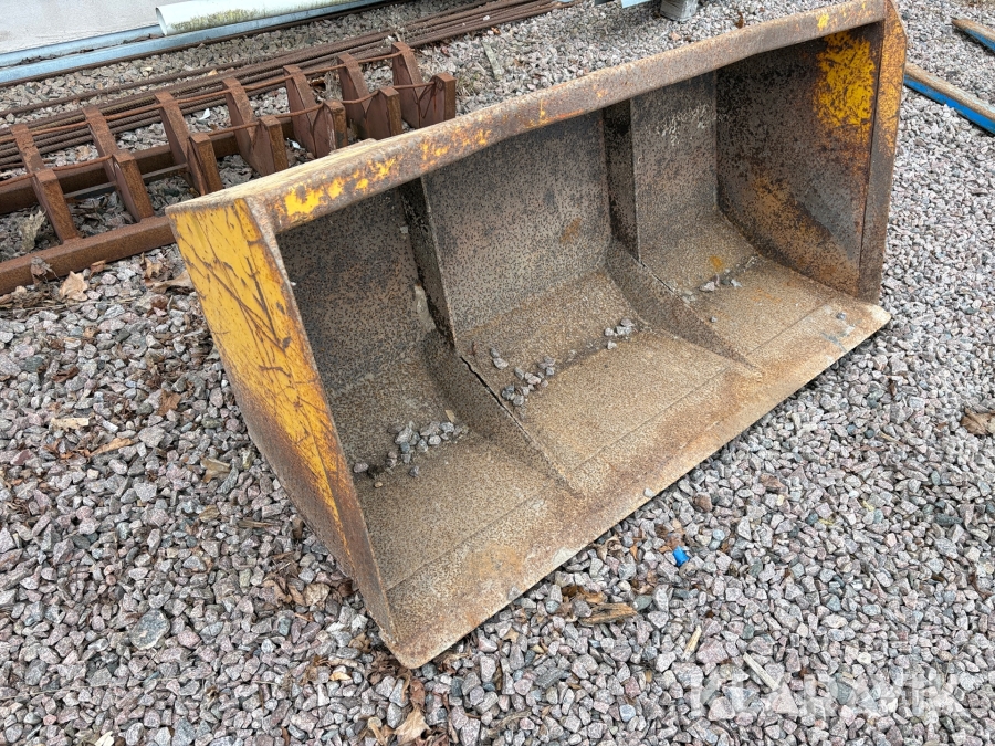 Skopa med Trima/SMS-fäste