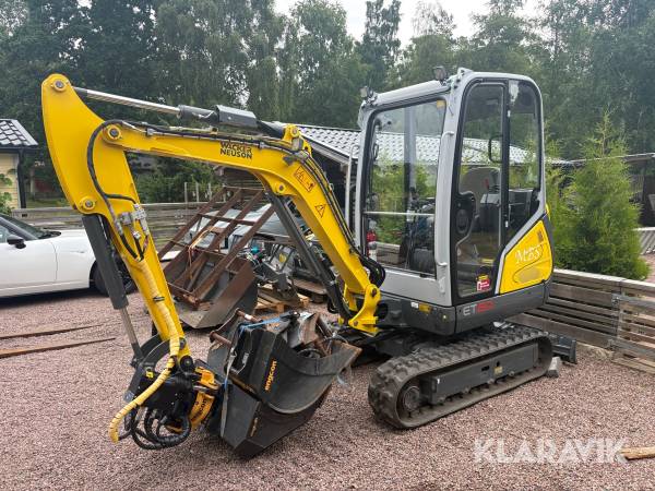 Grävmaskin Wacker Neuson ET20 med tiltrotator och redskap